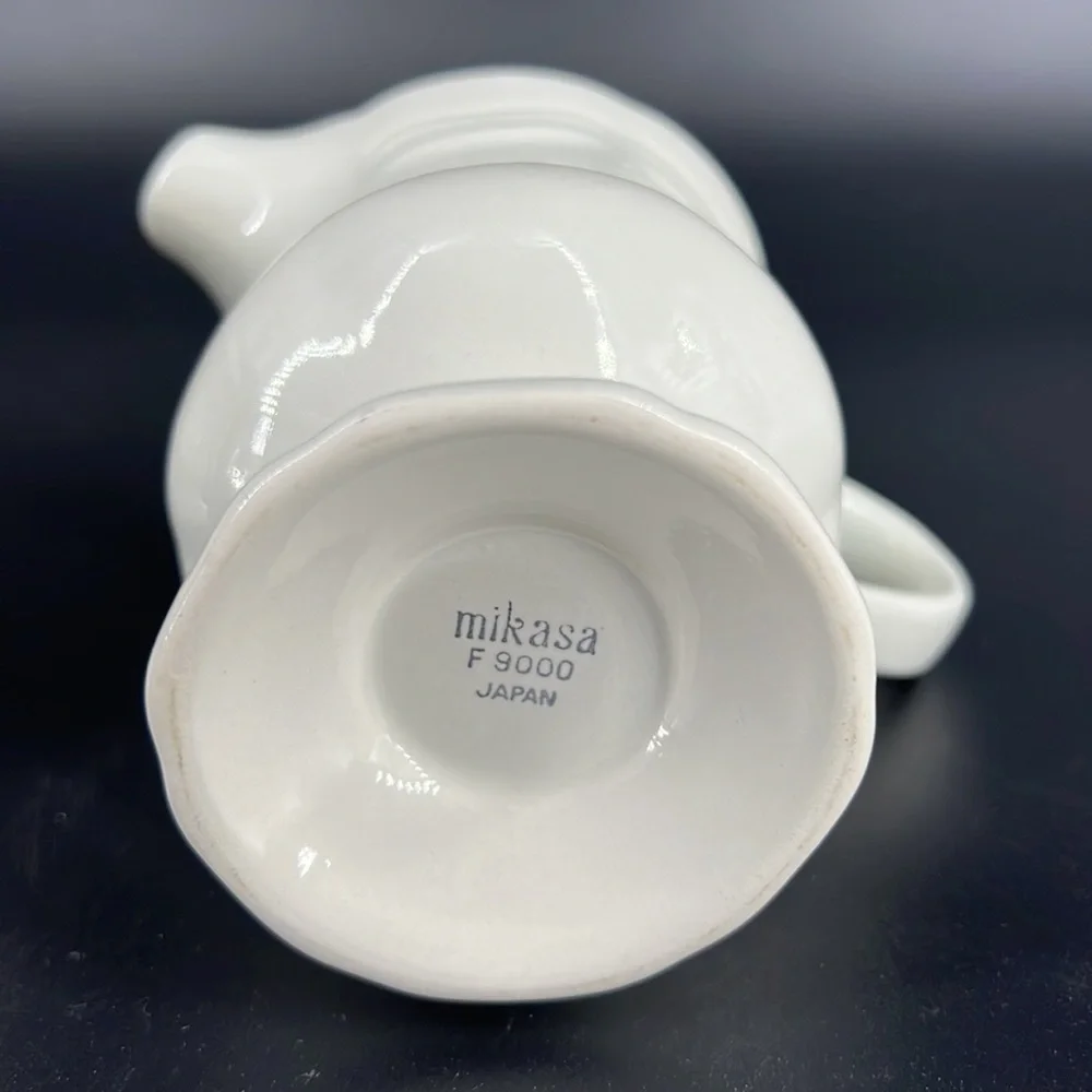 Mikasa French Countryside Creamer and Sugar Set